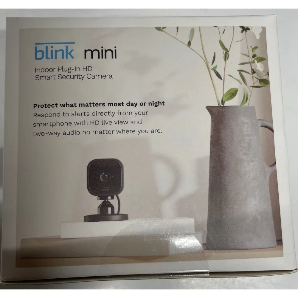 Blink Mini Indoor‎ Plug-In HD Security Camera